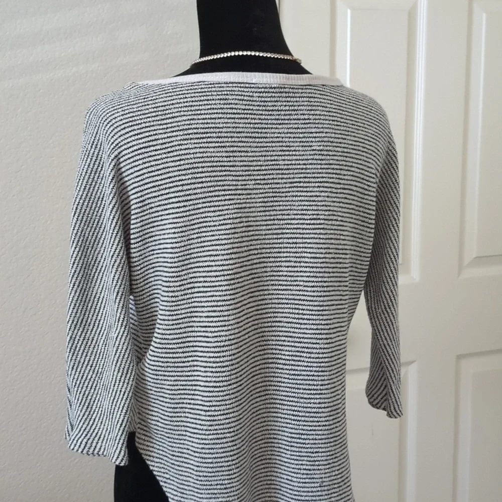 Silence and Noise Striped Knit Pullover Size XS (fits like a medium) - Picture 6 of 7
